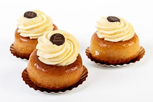 Gâteau savarins, pâtisserie Au Pain Perdu